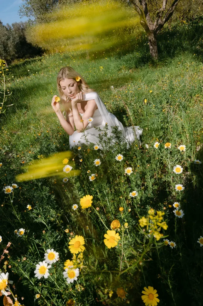 Candid wedding moments, Mallorca wedding photographer style